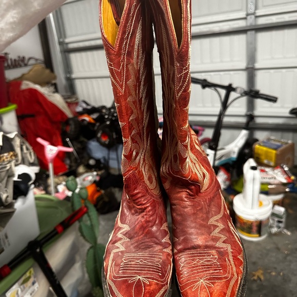 Red Old Gringo - Picture 5 of 5